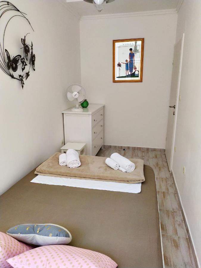 Appartements Dominique, With Private Terrace 苏佩塔斯卡德拉加 外观 照片