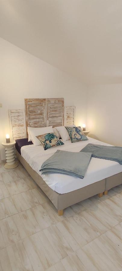 Appartements Dominique, With Private Terrace 苏佩塔斯卡德拉加 外观 照片